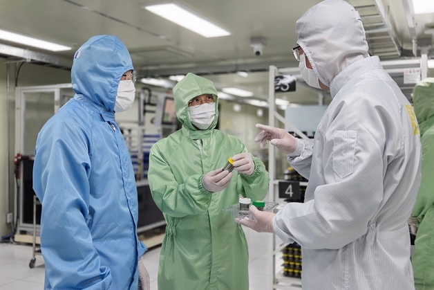 수은 "AI 대전환 22조 투입"…황기연 행장, 울산·경북 기업 방문