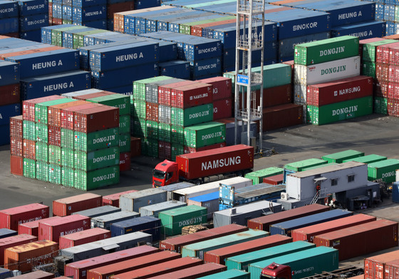 부산 3월 수출 13억3300만달러…1년 전보다 11.5%↑