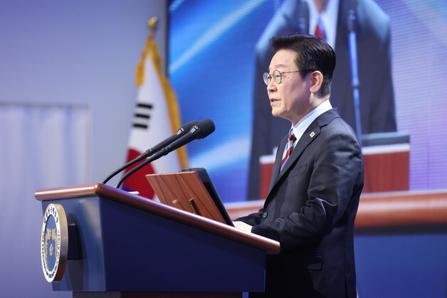 李대통령 "남부내륙철도, 일극체제 벗어나는 국토 대전환의 시작"