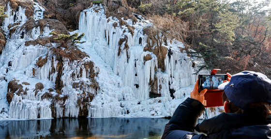 기온 '뚝'···주말까지 춥다