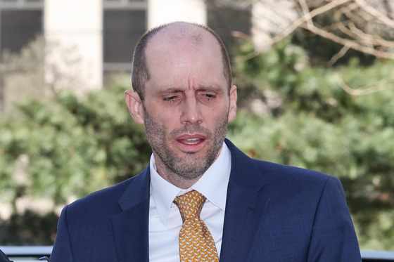 로저스 쿠팡 대표 "모든 조사 충실히 협조하겠다"