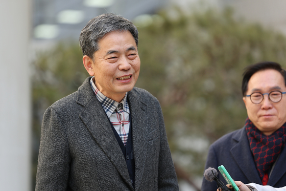 '대장동 50억 의혹' 곽상도 1심 공소기각…"檢 공소권 남용"(종합)