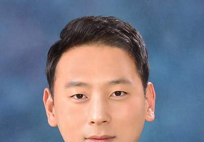 퇴근길 승강장 흉기난동범 순식간 제압…'김골라' 시민영웅의 정체