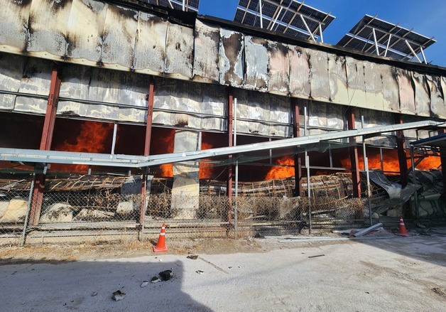 영동 매곡면 양계장서 불…대응 1단계 진화 중