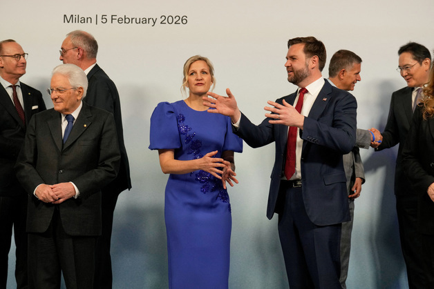 이재용, 동계올림픽 IOC 만찬 참석…美 밴스 부통령 만났다