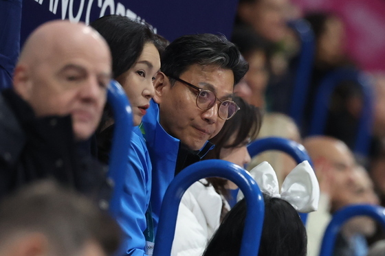 김재열 IOC 집행위원, 아이스스케이팅 응원
