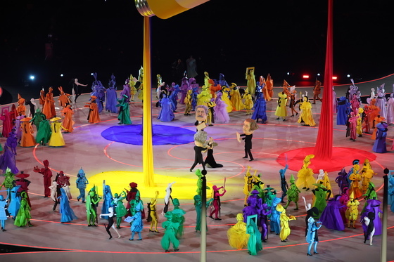 '형형색색의 동계올림픽 개막식'