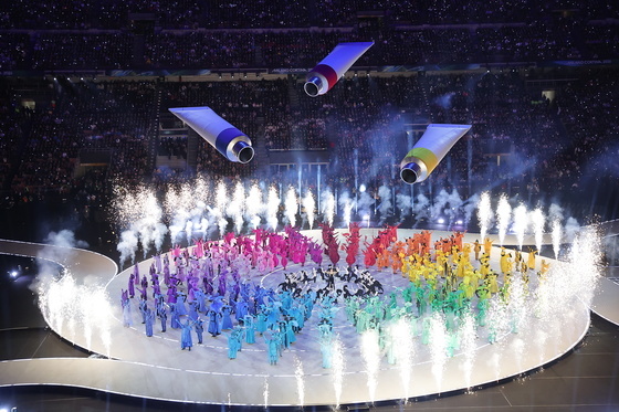 밀라노 동계올림픽, 화려한 개막