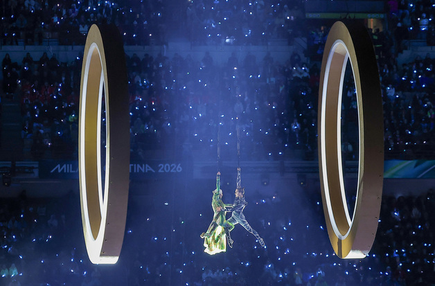 밀라노와 코르티나담페초 '도시와 산의 결합'