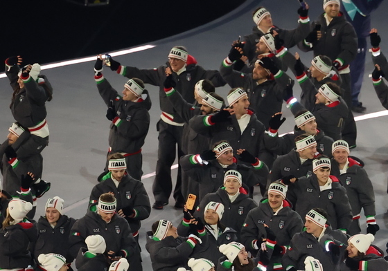 입장하는 이탈리아 선수들