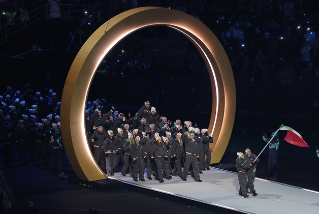 '동계올림픽 개최국' 이탈리아 선수단 입장