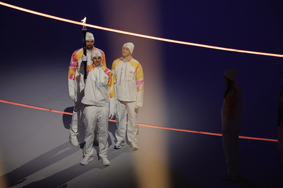 '세계 최강' 이탈리아 배구 대표팀 성화 봉송