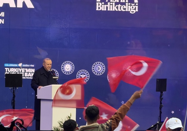 [기자의 눈] 튀르키예 강진 3주기 추모식서 들린 정치의 언어