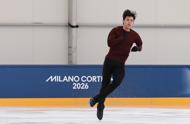 도약하는 김현겸