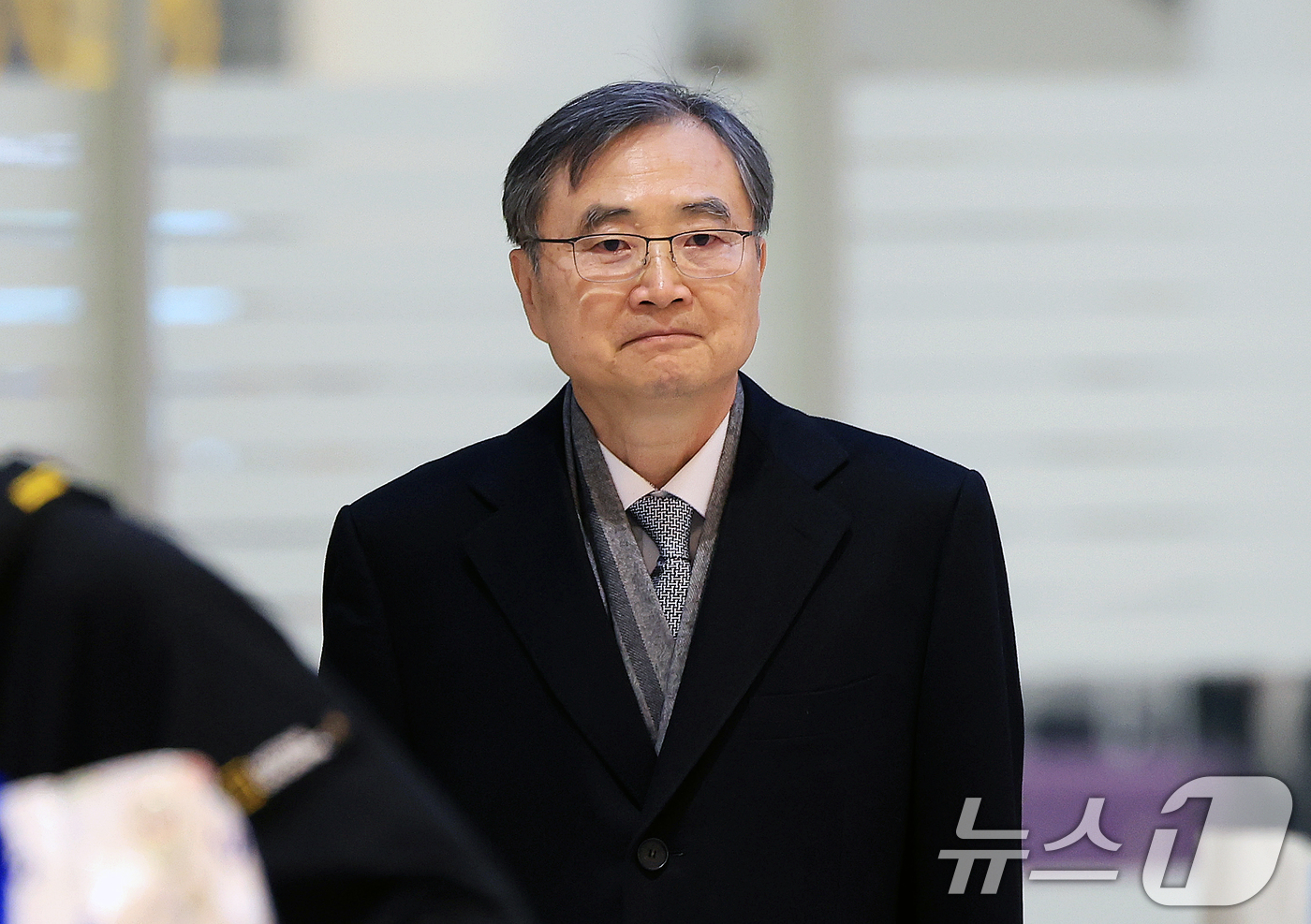 (인천공항=뉴스1) 이호윤 기자 = 조현 외교부 장관이 7일 인천공항 제2터미널을 통해 입국하고 있다. 2026.2.7/뉴스1