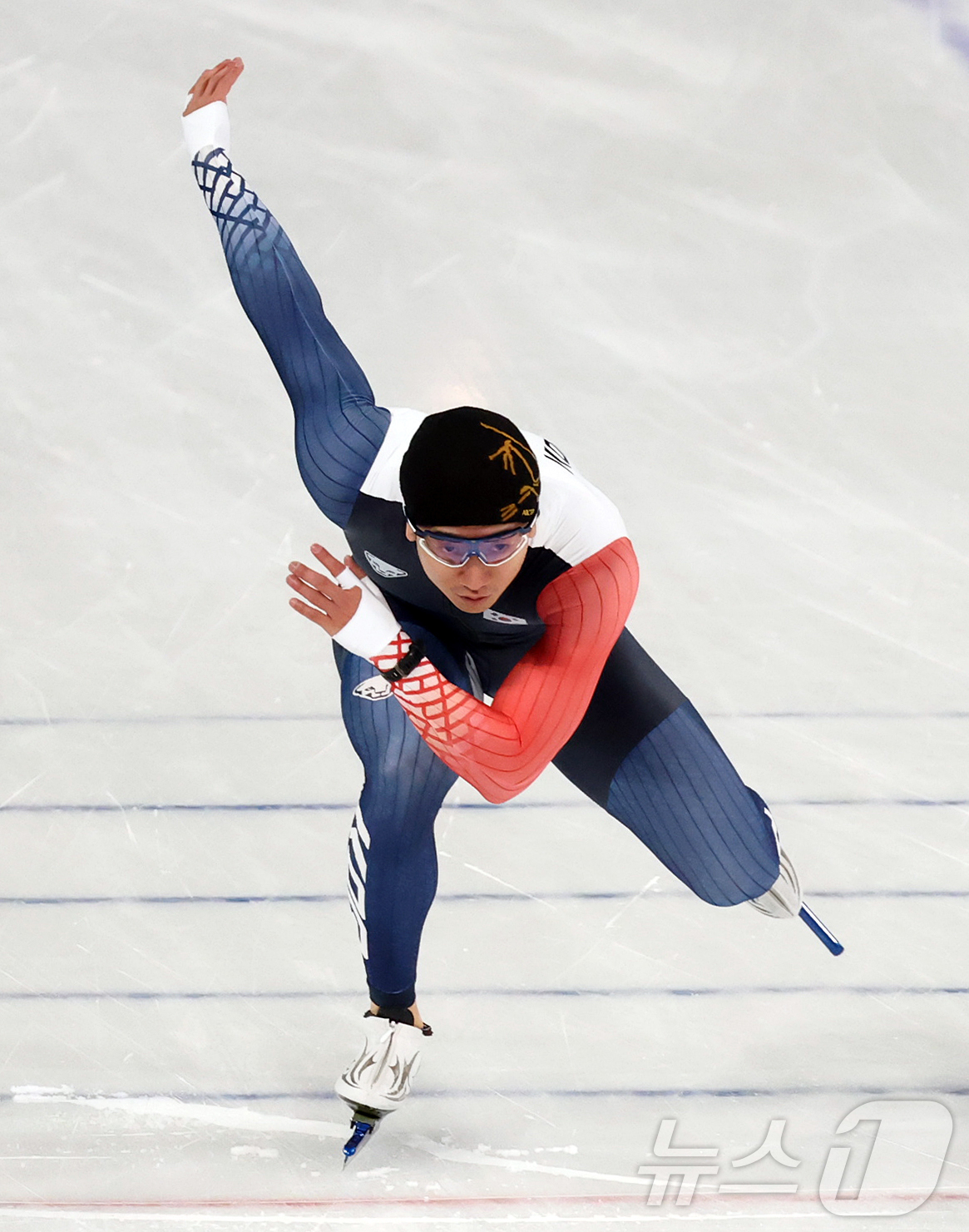 (밀라노=뉴스1) 김진환 기자 = 스피드스케이팅 김준호가 7일(현지시간) 이탈리아 밀라노 스피드스케이팅 스타디움에서 훈련하고 있다. 2026.2.7/뉴스1