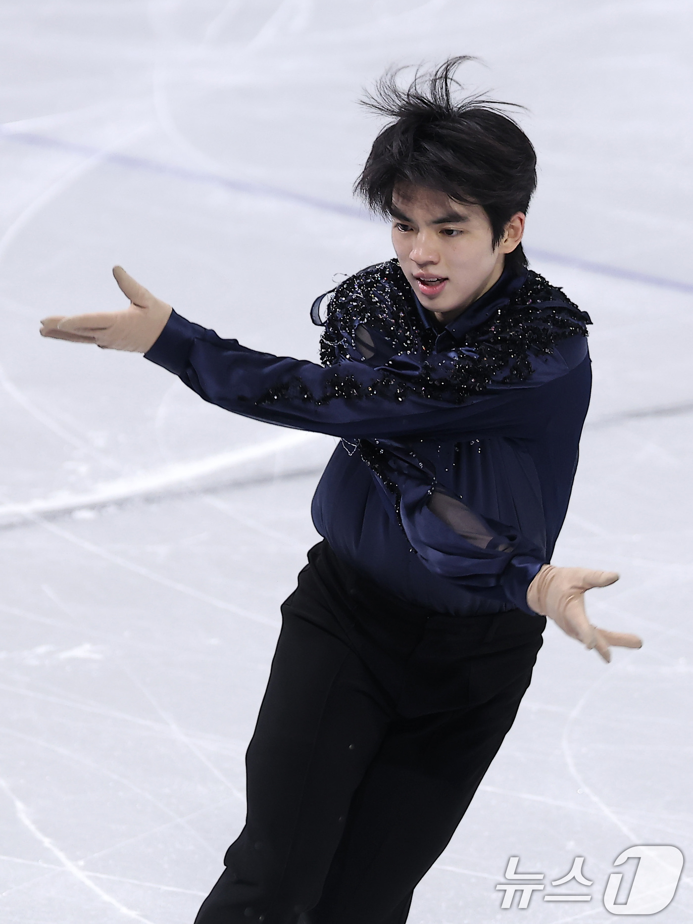 (밀라노=뉴스1) 김성진 기자 = 피겨 차준환이 7일(현지시간) 이탈리아 밀라노 아이스 스케이팅 아레나에서 열린 2026 밀라노·코르티나담페초 동계올림픽 피겨 스케이팅 팀 이벤트( …