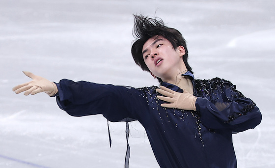 [뉴스1 PICK] '첫 실전' 차준환, 결정적인 점프 실수 '한국 프리 진출 실패'