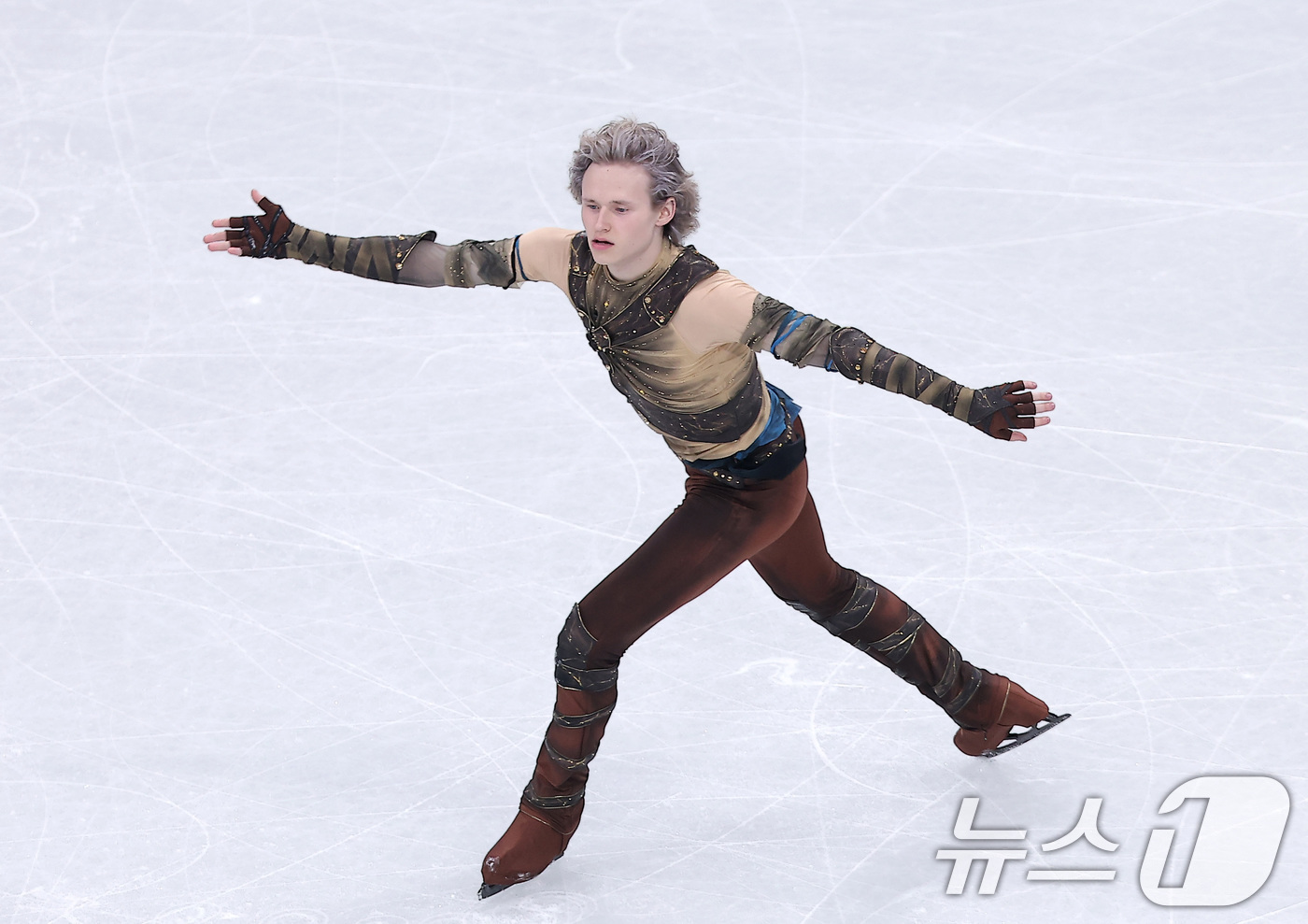 (밀라노=뉴스1) 김성진 기자 = 미국 피겨선수 일리야 말리닌이 7일(현지시간) 이탈리아 밀라노 아이스 스케이팅 아레나에서 열린 2026 밀라노·코르티나담페초 동계올림픽 피겨 스케 …