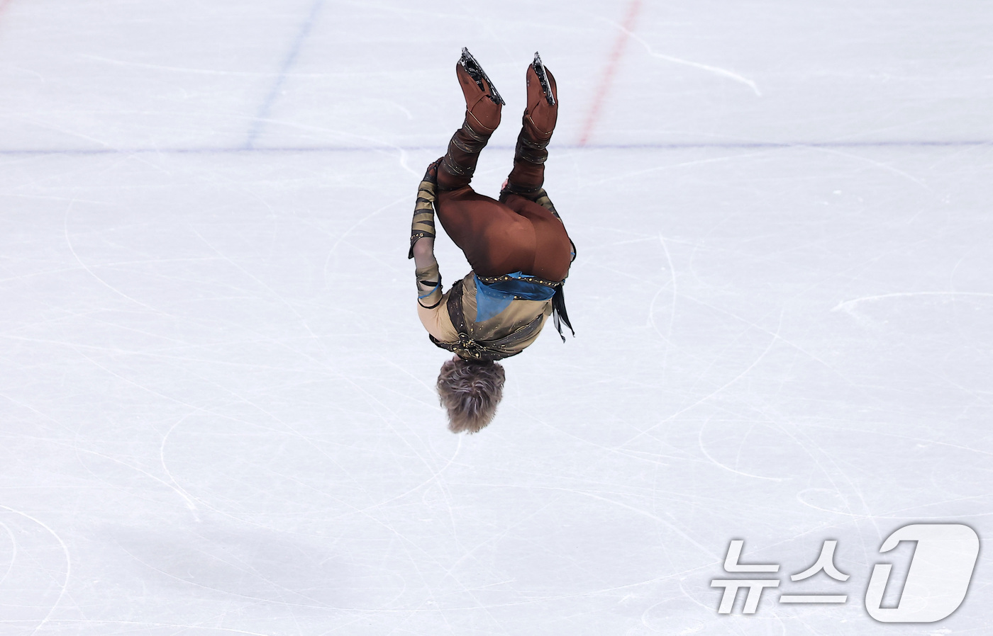 (밀라노=뉴스1) 김성진 기자 = 미국 피겨선수 일리야 말리닌이 7일(현지시간) 이탈리아 밀라노 아이스 스케이팅 아레나에서 열린 2026 밀라노·코르티나담페초 동계올림픽 피겨 스케 …