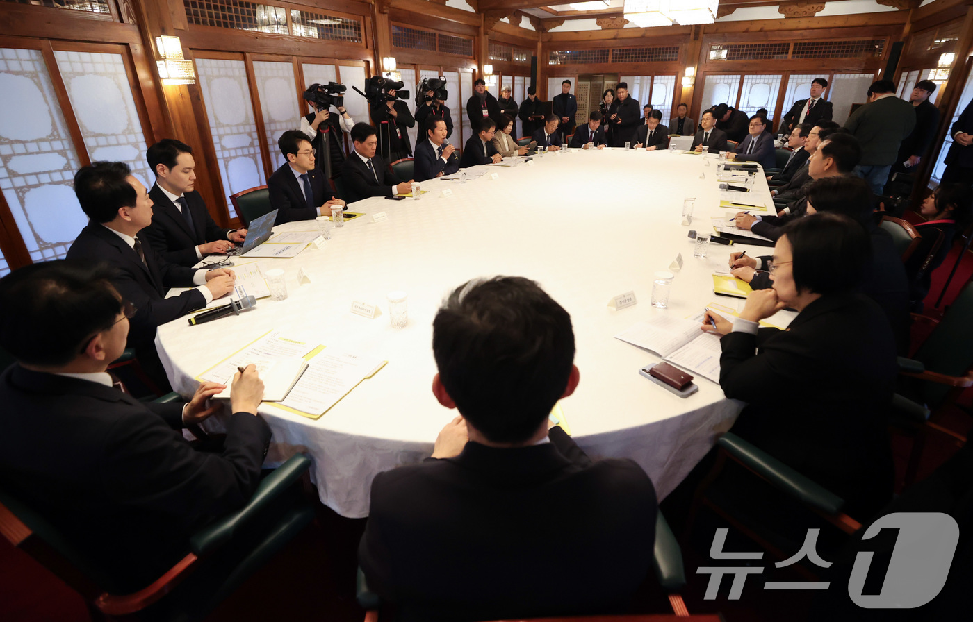 (서울=뉴스1) 최지환 기자 = 정청래 더불어민주당 대표가 8일 오후 서울 종로구 국무총리공관에서 열린 고위당정협의회에서 발언하고 있다. (공동취재) 2026.2.8/뉴스1