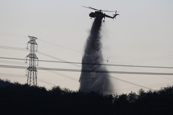 경주 산불 20시간 만에 주불 진화…축구장 75개 면적 피해(종합)