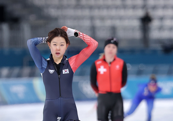 훈련 준비하는 김민선