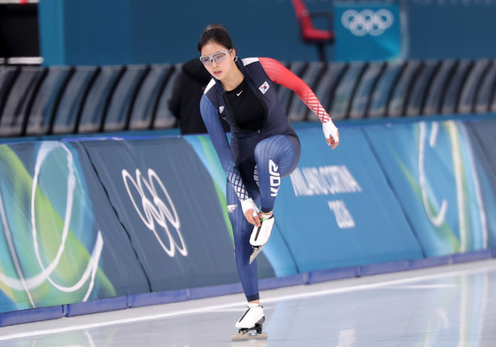 훈련 시작하는 이나현