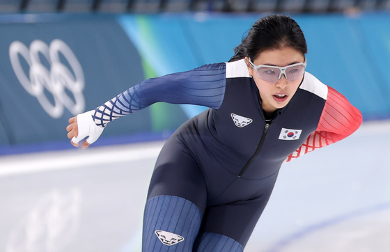 훈련하는 이나현