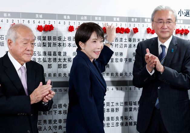 NHK "日자민당·유신회, '개헌선' 310석 확보 확실…의석수 더 늘어날 듯"