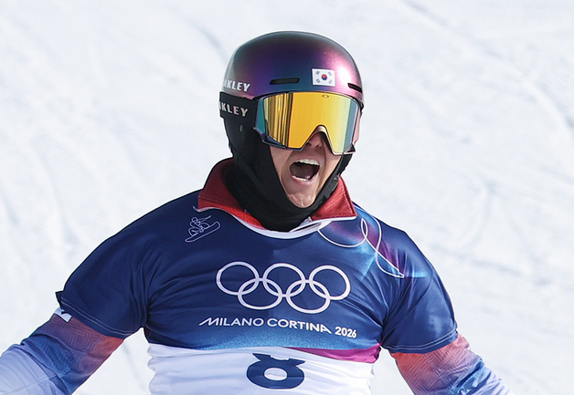 \'럭키보이\' 김상겸, 포효