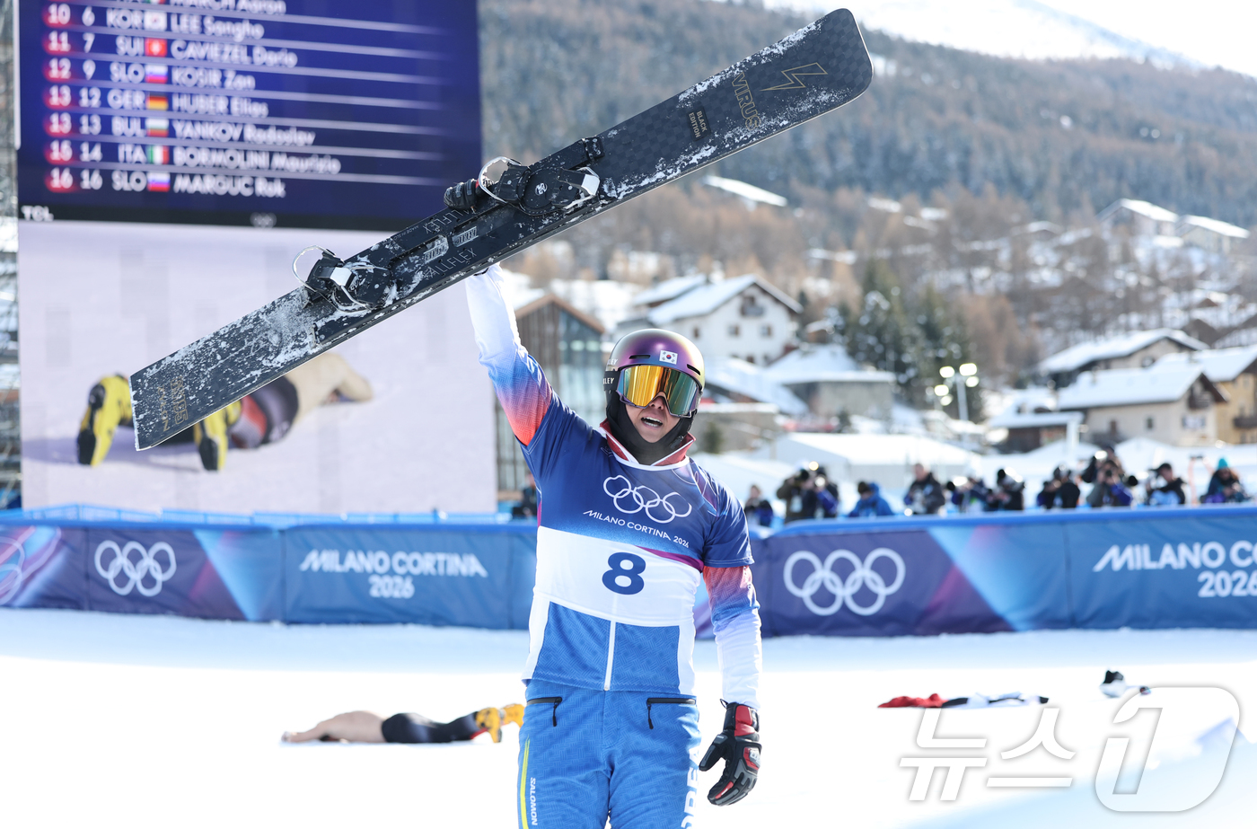 (리비뇨=뉴스1) 김진환 기자 = 스노보드 김상겸이 8일(현지시간) 이탈리아 리비뇨의 스노파크에서 열린 2026 밀라노·코르티나담페초 동계올림픽 스노보드 남자 평행 대회전 결승에서 …