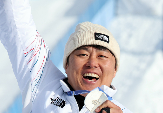 3전 4기 끝에 올림픽 메달 품은 김상겸