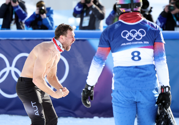 '금메달' 벤야민 카를의 포효