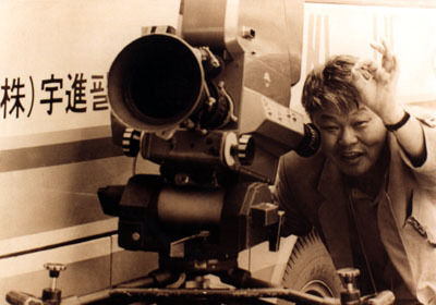 '뻐꾸기도 밤에 우는가'·'초우' 정진우 감독 별세, 향년 88세…장례위원 장미희