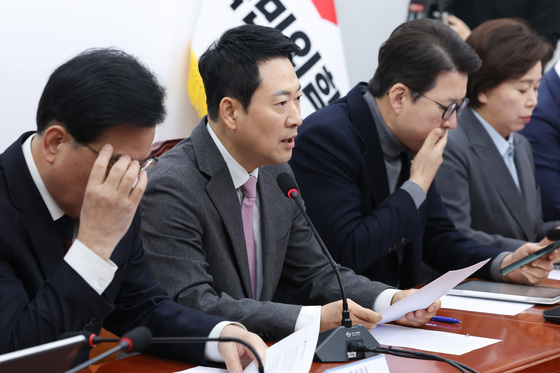 국힘 "최고위원, 지선 출마 사퇴시 보선…지도부 공백 방지"