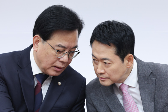 국힘, 한동훈 토크콘서트 입장 無…전한길 요구엔 "대응 필요 없어"