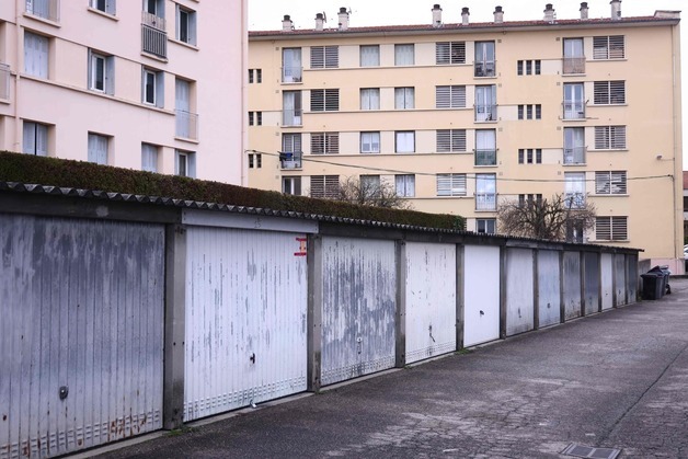 "28억 비트코인 내놔"…판사 모녀 납치극 벌인 佛 10대 6명 체포