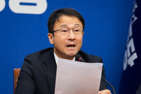 與, 민생경제 입법추진 상황실 설치…주·월 단위 점검한다