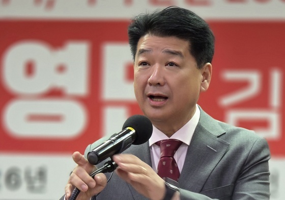 김천시장 출마선언하는 나영민 김천시의장