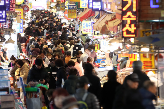 "최대 70% 깎는다" 전통시장 숨통…교통유발부담금 대폭 완화
