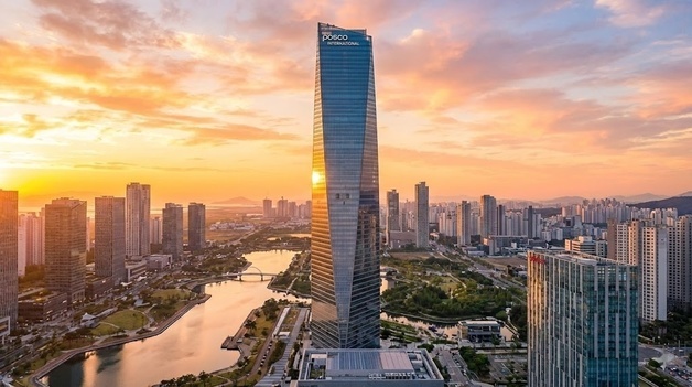 KB증권 "포스코인터, 원자재 가격 상승 수혜…목표가 25% 상향"