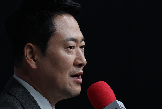 장동혁 "국민연금, 李 환율 방어용 쌈짓돈 됐다…대국민 약탈"