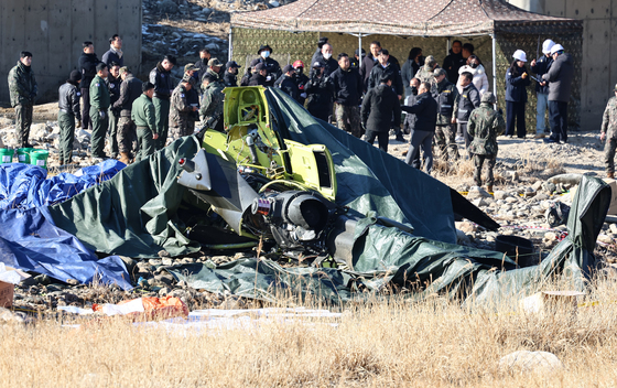 가평에서 육군 코브라 헬기 훈련 중 추락