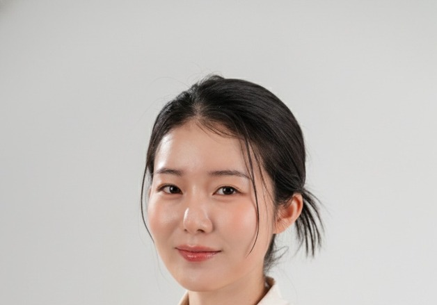 연극배우 윤세이, 김영옥 소속사 전속계약