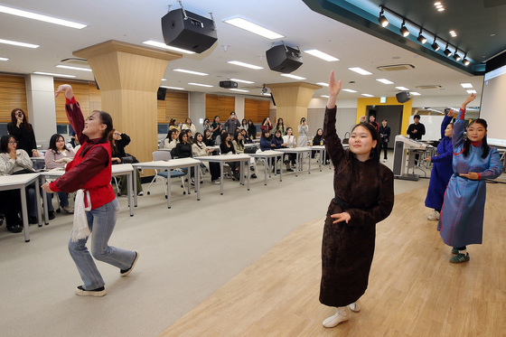 외국인 유학생들의 설맞이