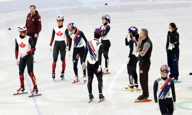 캐나다 대표팀과 함께 훈련하는 쇼트트랙 대표팀