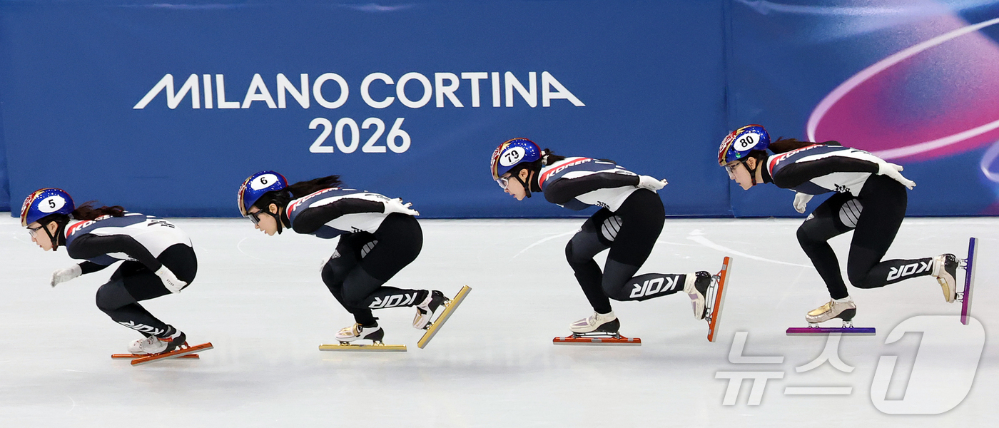 (밀라노=뉴스1) 김진환 기자 = 쇼트트랙 대표팀 선수들이 9일(현지시간) 이탈리아 밀라노 아이스 스케이팅 아레나에서 공식 훈련을 하고 있다. 2026.2.9/뉴스1