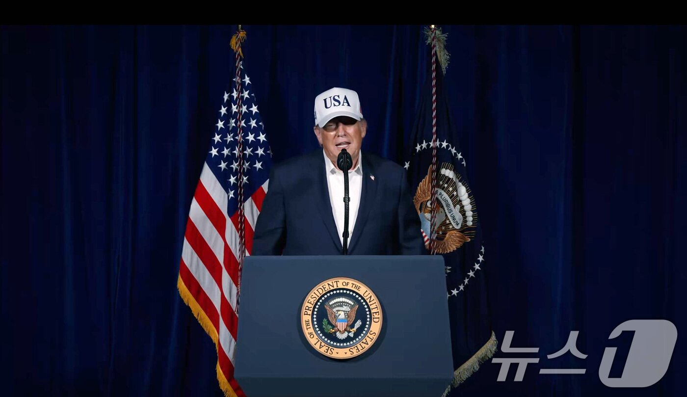본문 이미지 - 도널드 트럼프 미국 대통령이 28일(현지시간) 이란에 대한 공격 개시를 공식화했다. (트럼프소셜미디어X 캡쳐, 재판매 및 DB금지)2026.3.1 ⓒ 뉴스1