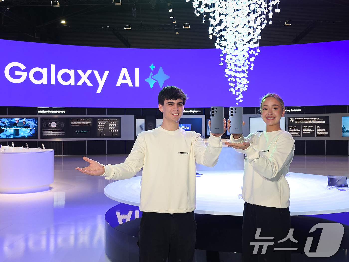 (서울=뉴스1) 임세영 기자 = 27일(현지시간) 스페인 바르셀로나에서 열린 모바일 월드 콩그레스 2026(Mobile World Congress 2026, MWC26)에서 삼성전 …